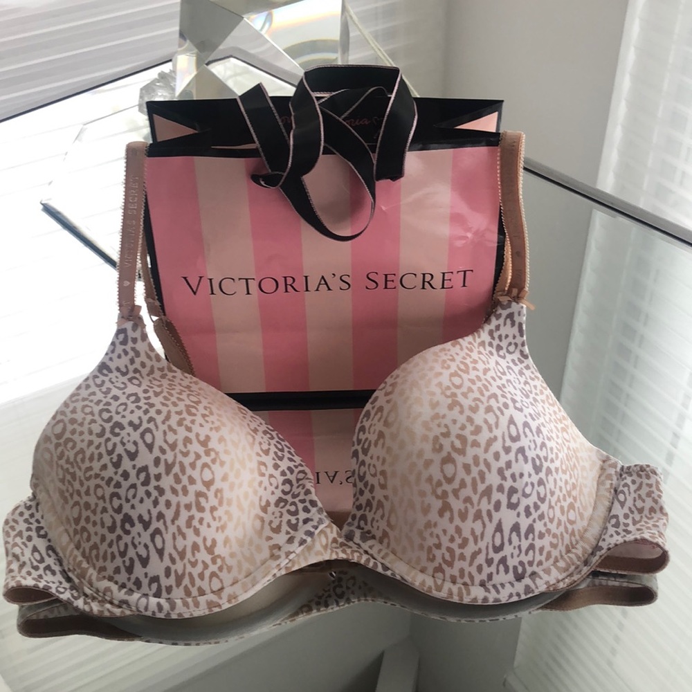 Victoria’s Secret 36B bra Animal Print slight push up cup great condition